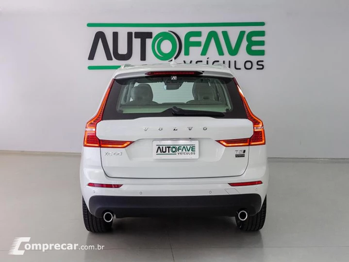 XC60 2.0 T5 Momentum AWD Geartronic