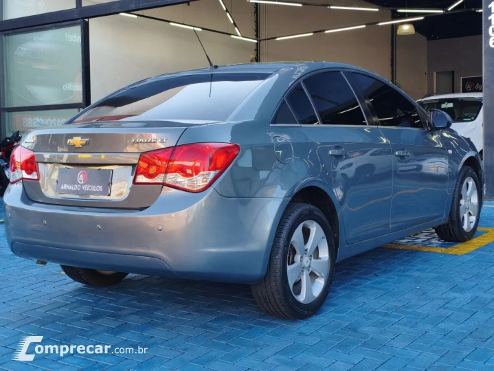 CRUZE LT 1.8 16V FlexPower 4p Mec.