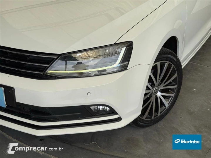 JETTA 1.4 16V TSI COMFORTLINE GASOLINA 4P TIPTRON