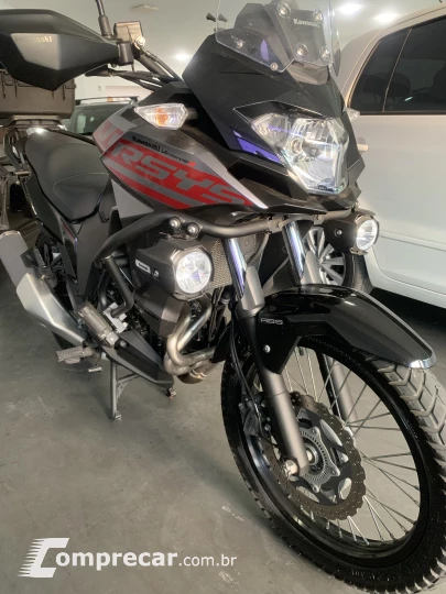 VERSYS-X 300 TOURER