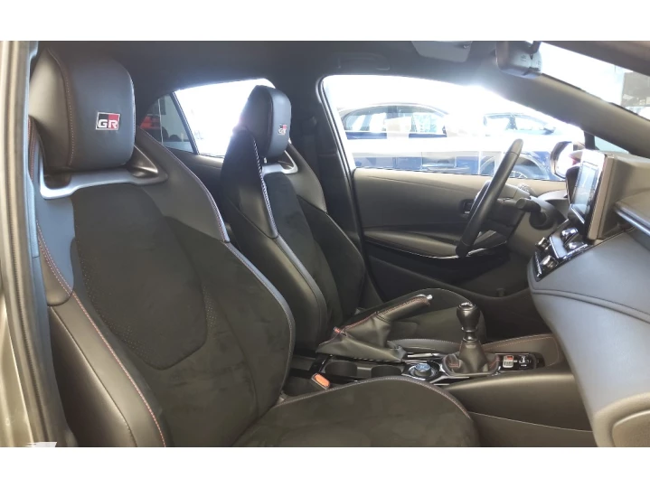 GR COROLLA 1.6 TURBO GASOLINA CORE GR-FOUR MANUAL