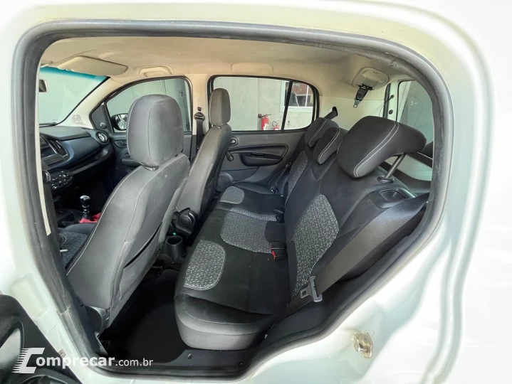 UNO 1.0 EVO Attractive 8V