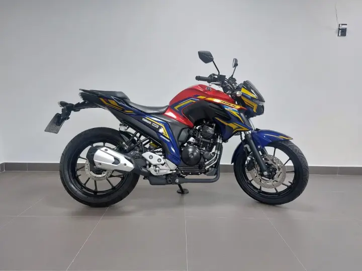 YAMAHA FZ25 FAZER ABS