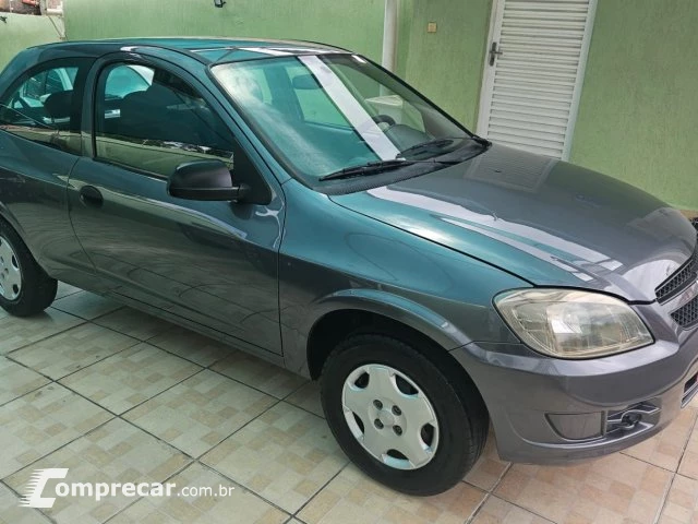 CELTA - 1.0 MPFI LS 8V 2P MANUAL