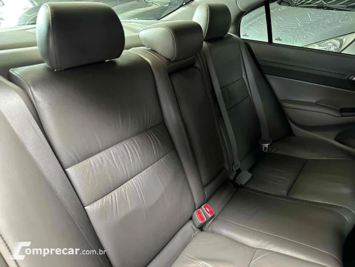 CIVIC 1.8 LXL 16V FLEX 4P AUTOMÁTICO