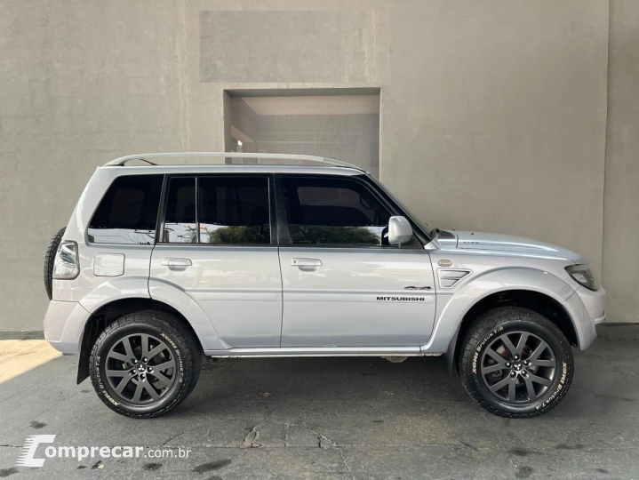 PAJERO 2.0 TR4 4X4 16V