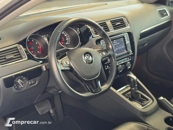 JETTA 2.0 TSI Highline 211cv
