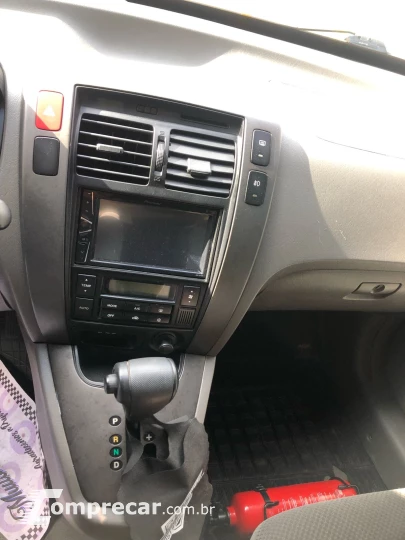 TUCSON 2.0 GL 2WD 16V