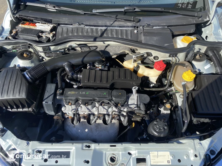 CORSA 1.4 MPFI Premium 8V