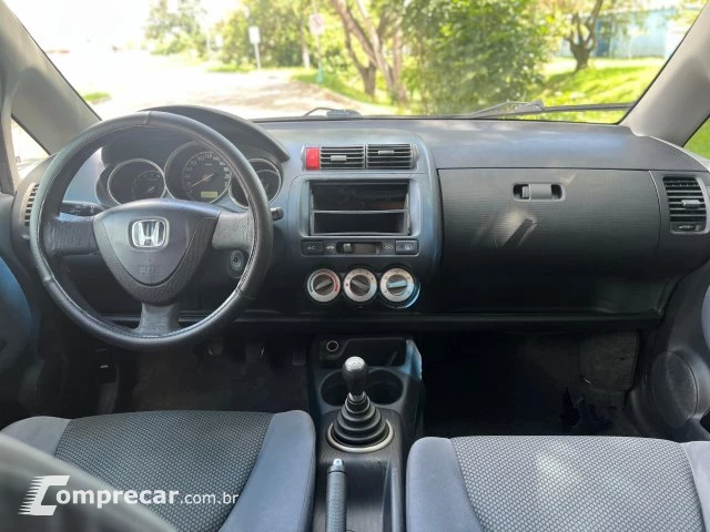 FIT - 1.4 LX 8V 4P MANUAL