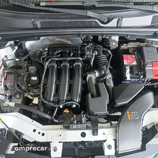 ONIX SEDAN Plus LT 1.0 12V Flex 4p Mec.