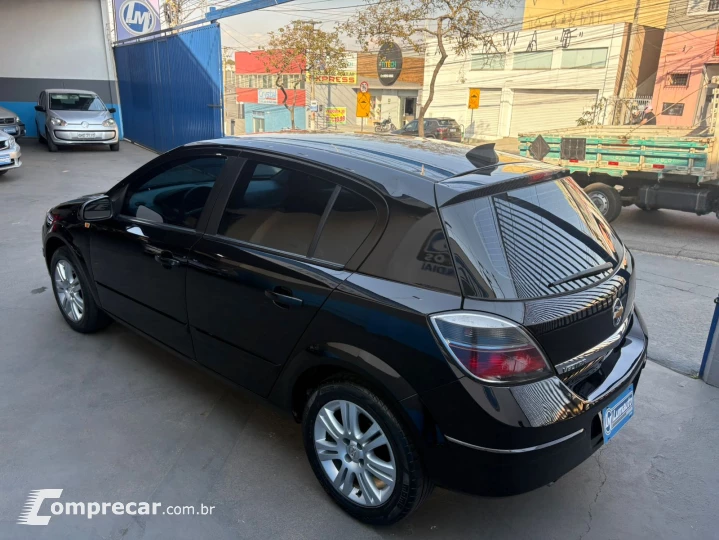 VECTRA 2.0 MPFI GT Hatch 8V