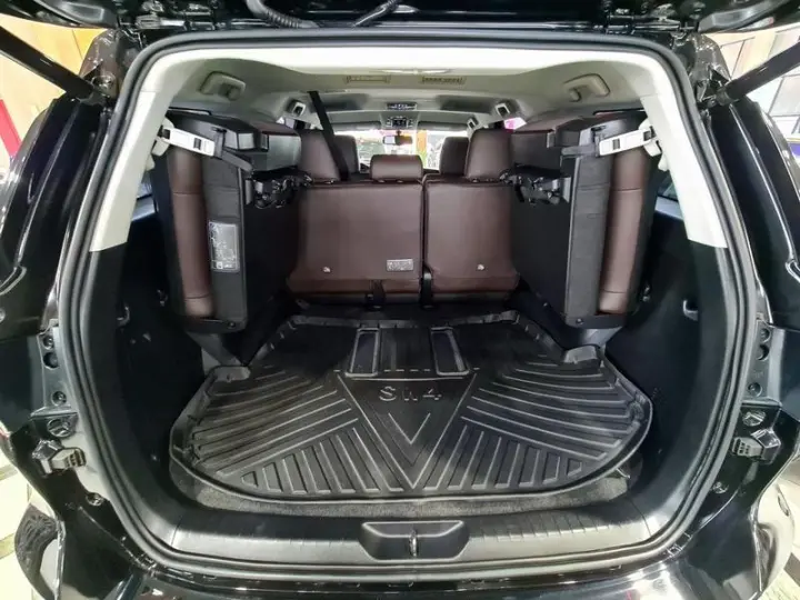 HILUX SW4 2.8 SRX 4X4 7 LUGARES 16V TURBO INTERCOOLER DIESEL