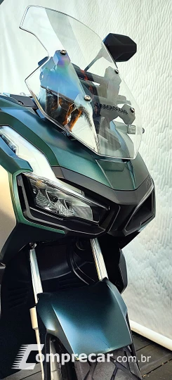 HONDA ADV 150