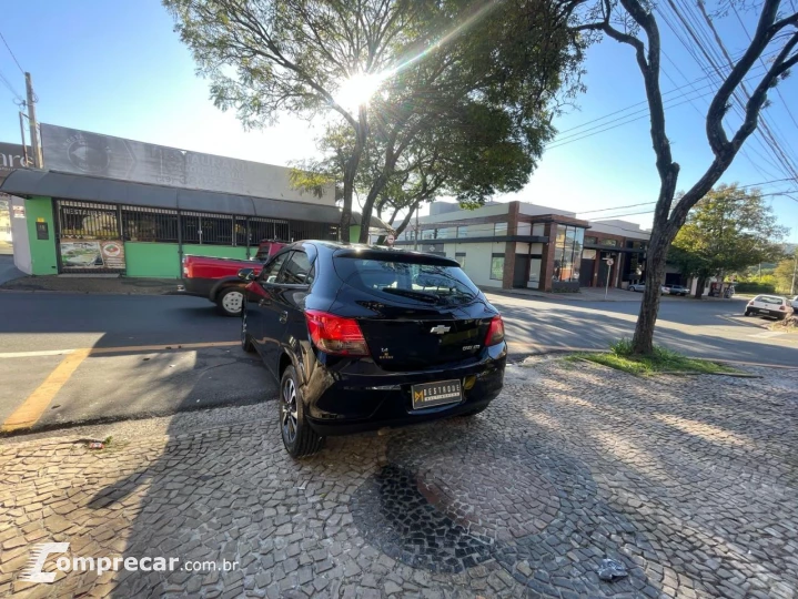 ONIX HATCH LTZ 1.4 8V FlexPower 5p Mec.