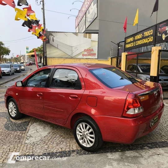 ETIOS XLS Sedan 1.5 Flex 16V 4p Mec.