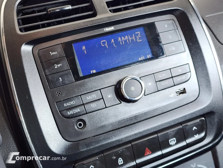 Kwid KWID Zen 1.0 Flex 12V 5p Mec.