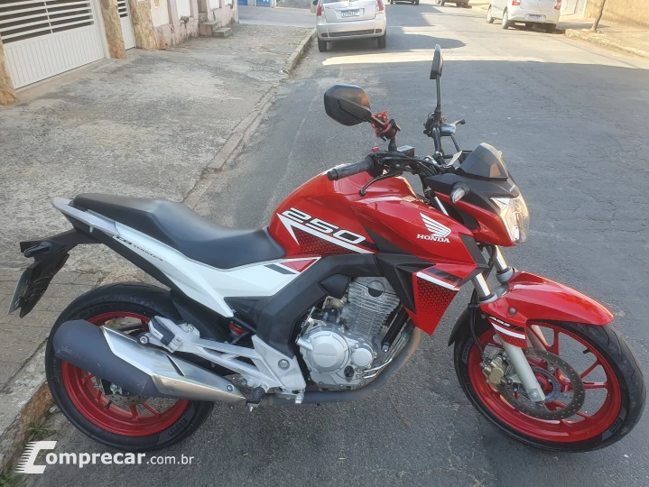 Cbx Twister 250