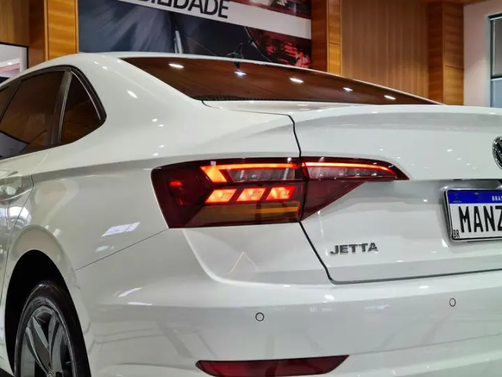 JETTA R LINE 250 TSI 1.4 FLEX 16V AUT