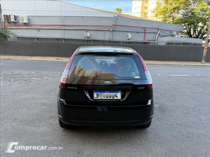 FIESTA 1.0 MPI Hatch 8V
