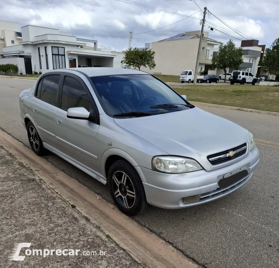 ASTRA 1.8 MPFI GL 8V