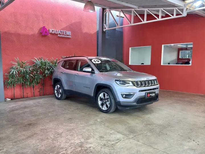 COMPASS 2.0 16V FLEX LONGITUDE AUTOMÁTICO