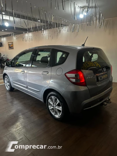 FIT 1.4 LX 16V