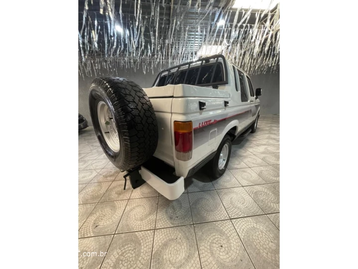 D20 4.0 CUSTOM S CD 8V TURBO DIESEL 4P MANUAL