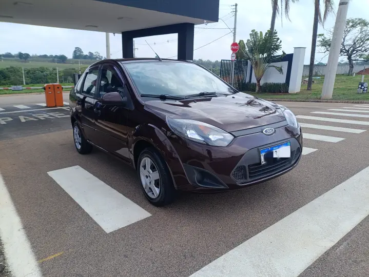 FIESTA 1.6 Rocam SE Plus Sedan 8V