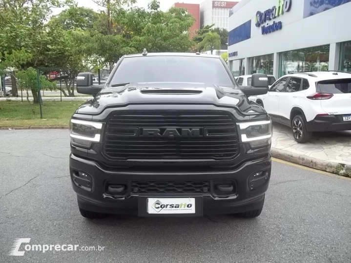 2500 6.7 I6 Turbo Laramie Night Edition CD 4X4