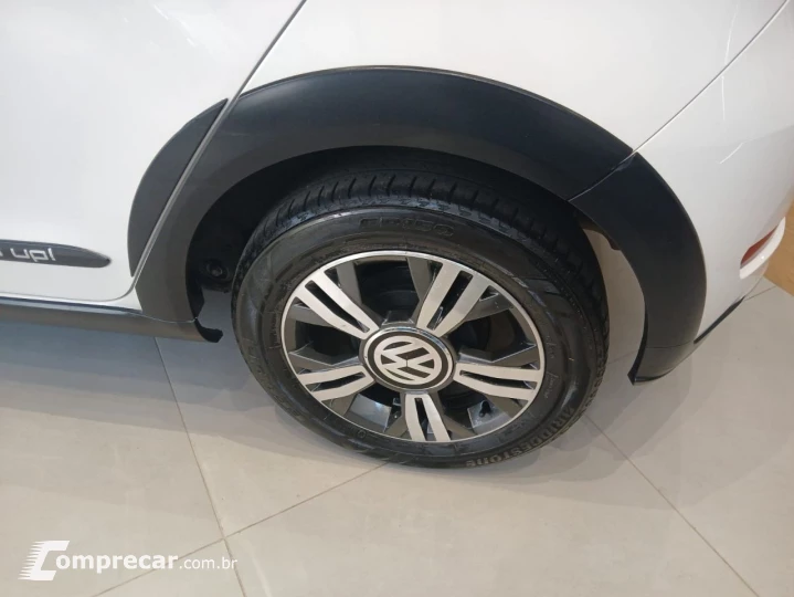 Cross UP 1.0 12V 4P TSI FLEX