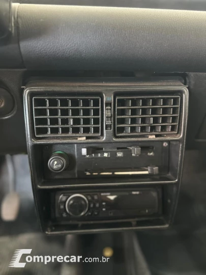 UNO 1.0 Mille 8V