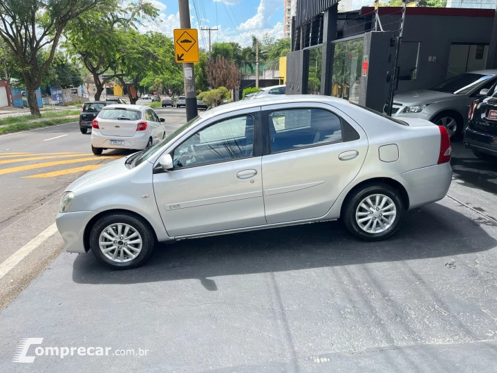 ETIOS XLS Sedan 1.5 Flex 16V 4p Mec.