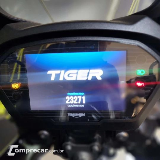 TIGER 800 XCX