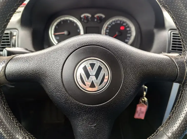 GOLF 1.6 MI FLASH 8V FLEX 4P MANUAL