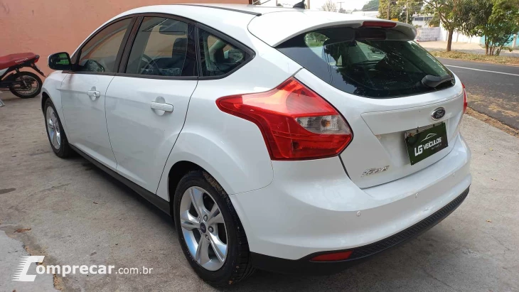 FOCUS 1.6 SE Hatch 16V