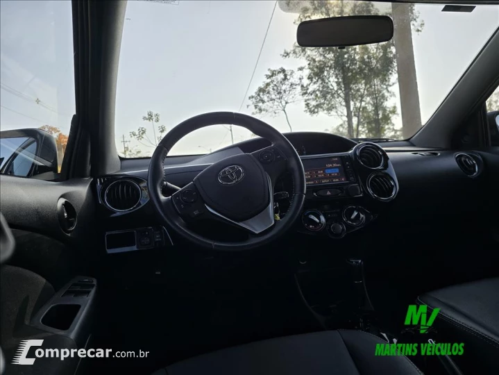ETIOS 1.5 XLS 16V FLEX 4P AUTOMÁTICO