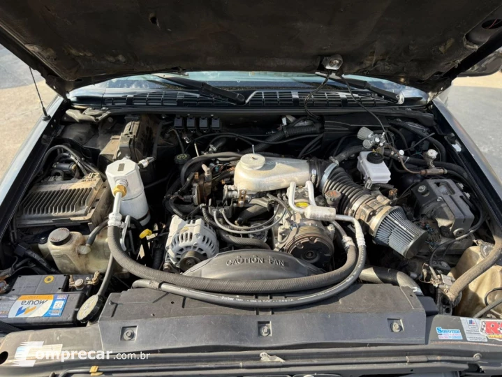Blazer 4.3 V6 12V 4P DLX EXECUTIVE AUTOMÁTICO