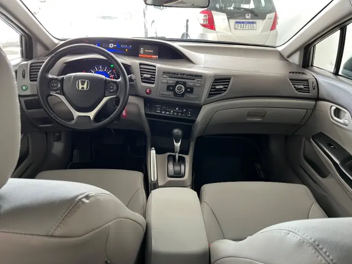 Civic Sed. LXL/ LXL SE 1.8 Flex 16V Aut.