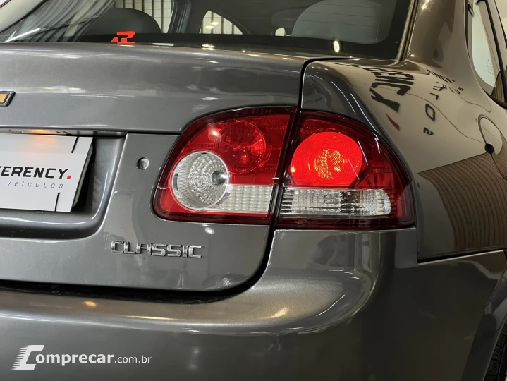 CLASSIC 1.0 MPFI LS 8V FLEX 4P MANUAL