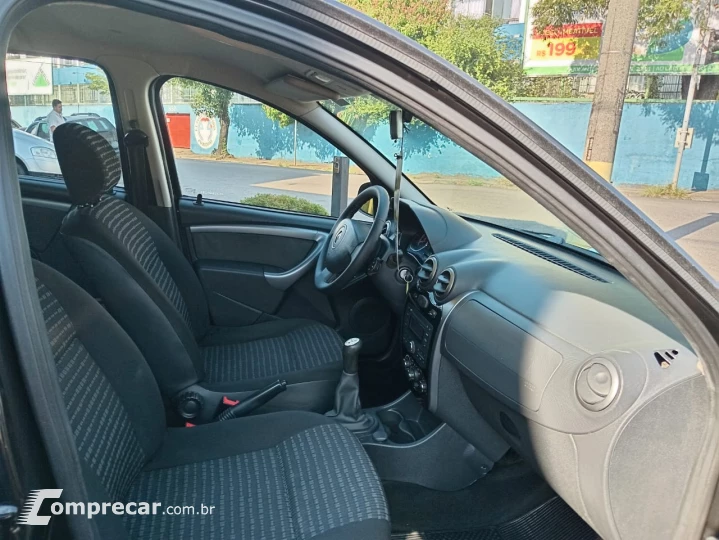 SANDERO 1.6 Expression 8V