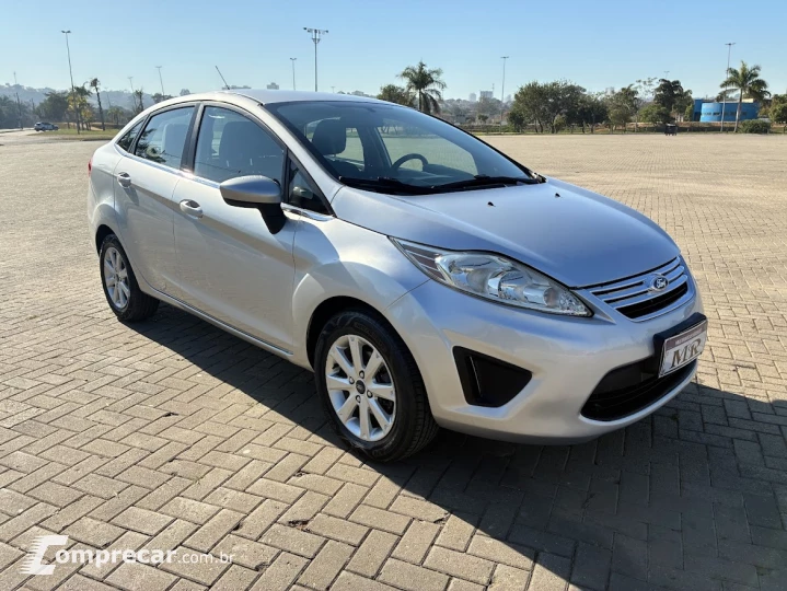 FIESTA 1.6 SE Sedan 16V