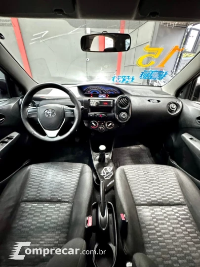 ETIOS 1.5 X Sedan 16V