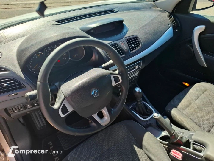 Fluence 2.0 Dynamique 16V Flex 4P Manual