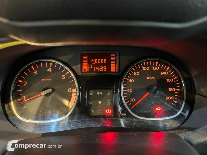 DUSTER TECHROAD 2.0 Hi-Flex 16V Aut.
