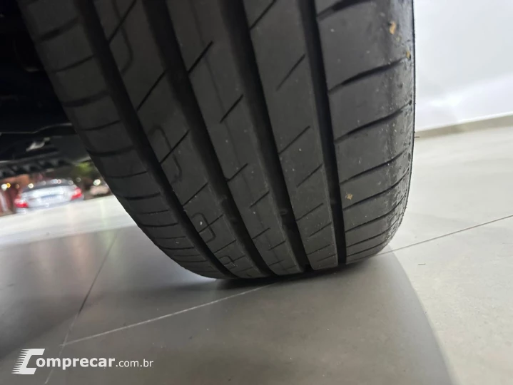 Nivus Highline 1.0 200 TSI Flex Aut.