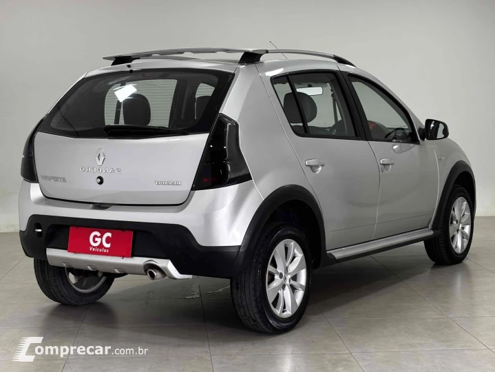 SANDERO 1.6 STEPWAY 16V FLEX 4P AUTOMÁTICO