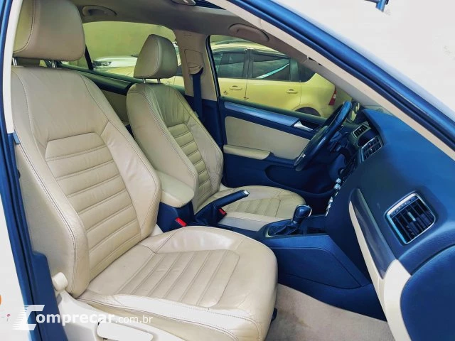 JETTA - 2.0 TSI HIGHLINE 211CV 4P TIPTRONIC