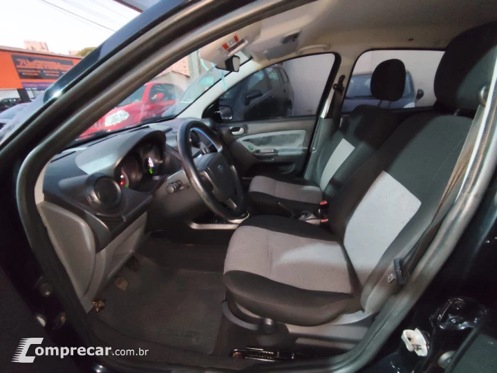 FIESTA 1.6 MPI Class 8V