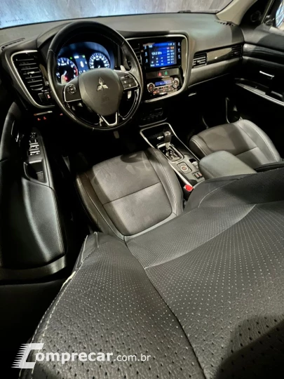Outlander 3.0 V6 24V 4P GT 4X4 AUTOMÁTICO